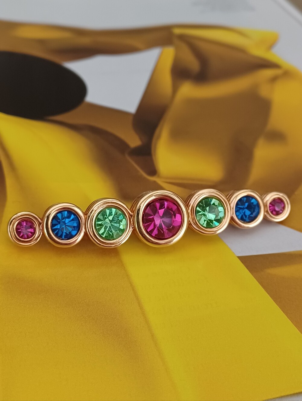 Vintage Swarovski Crystal Rainbow Bar Brooch 🌈✨️ - Picture 6 of 11